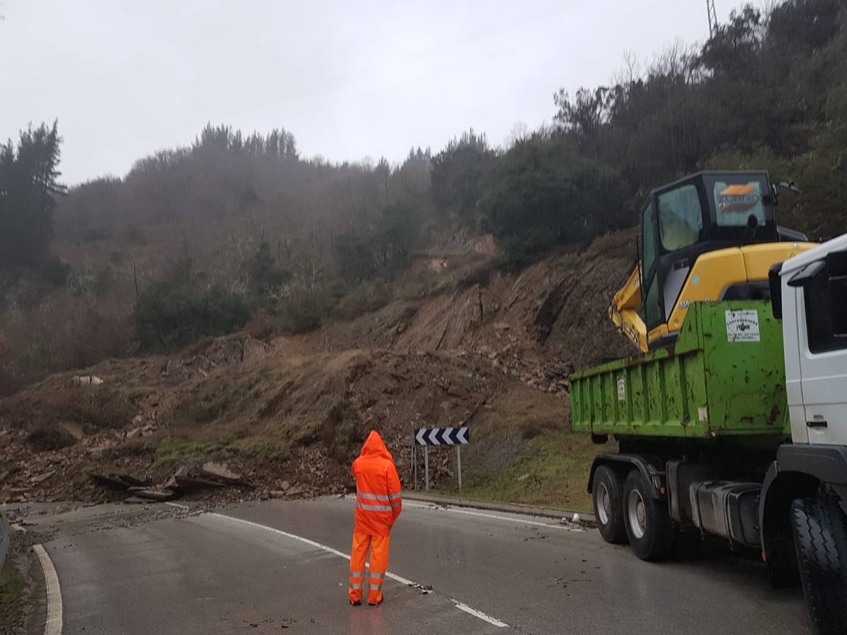 Carretera a Fuente De cortada