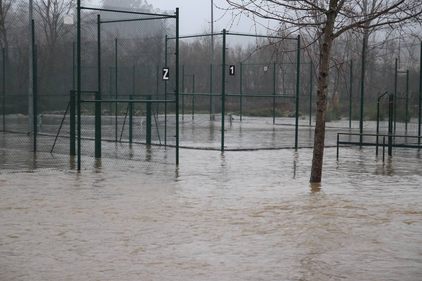 Imágenes de las inundaciones en las zonas de Ampuero y Soba