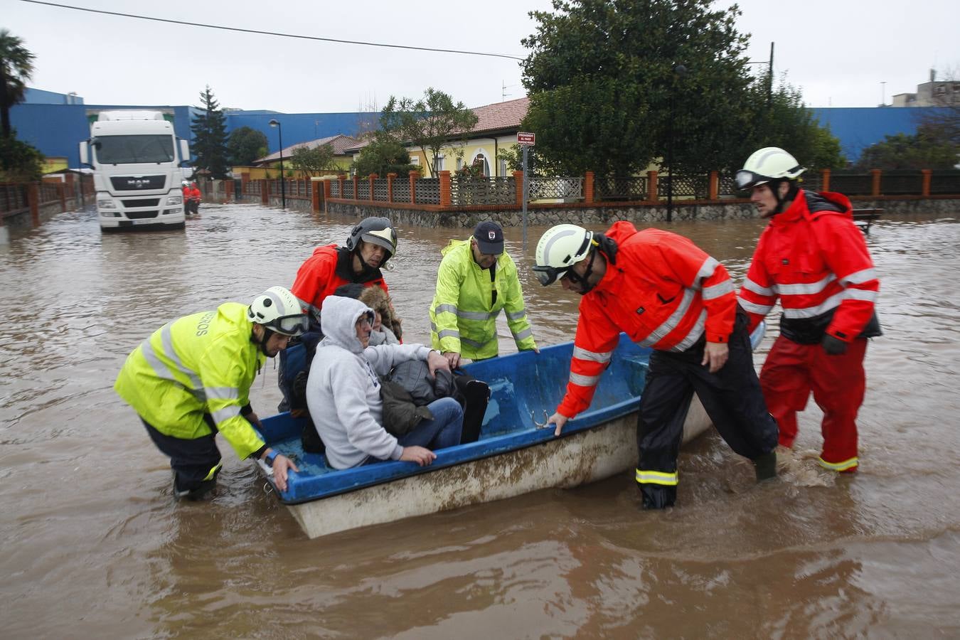 Fotos: Torrelavega inundada