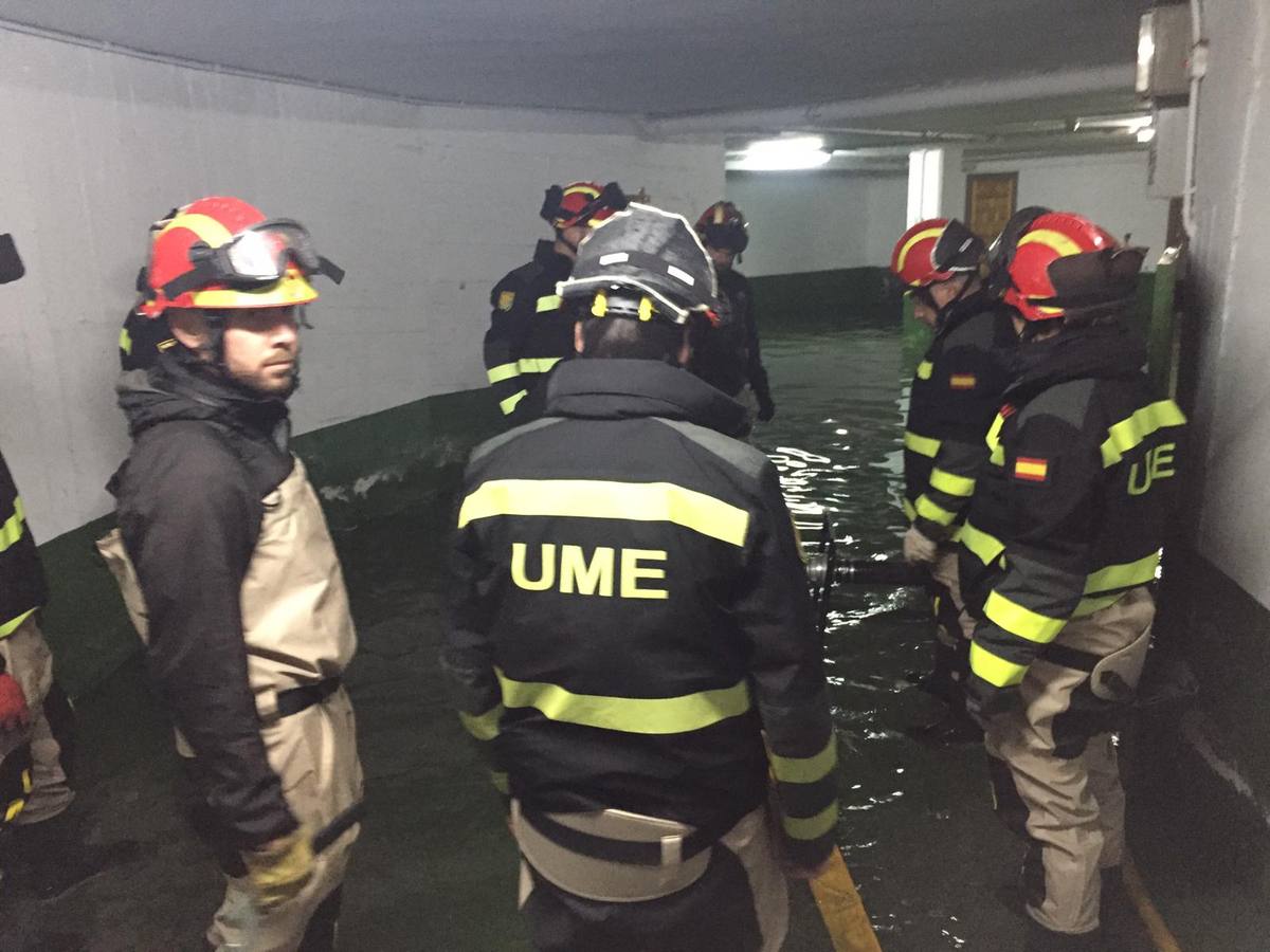 Fotos: Cantabria lucha para recobrar la normalidad tras las riadas