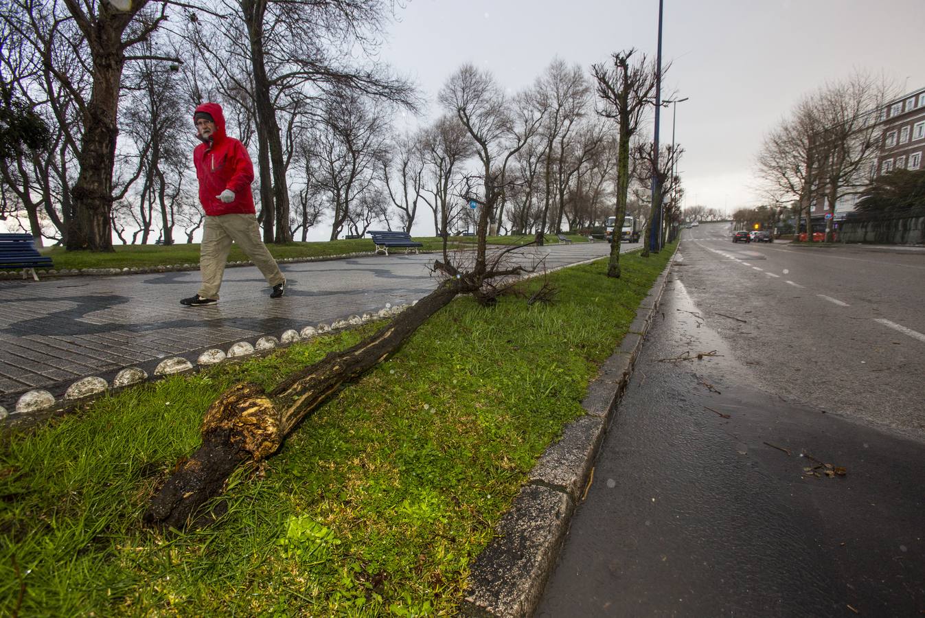 Fotos: La borrasca &#039;Gabriel&#039; deja viento y lluvia en Cantabria