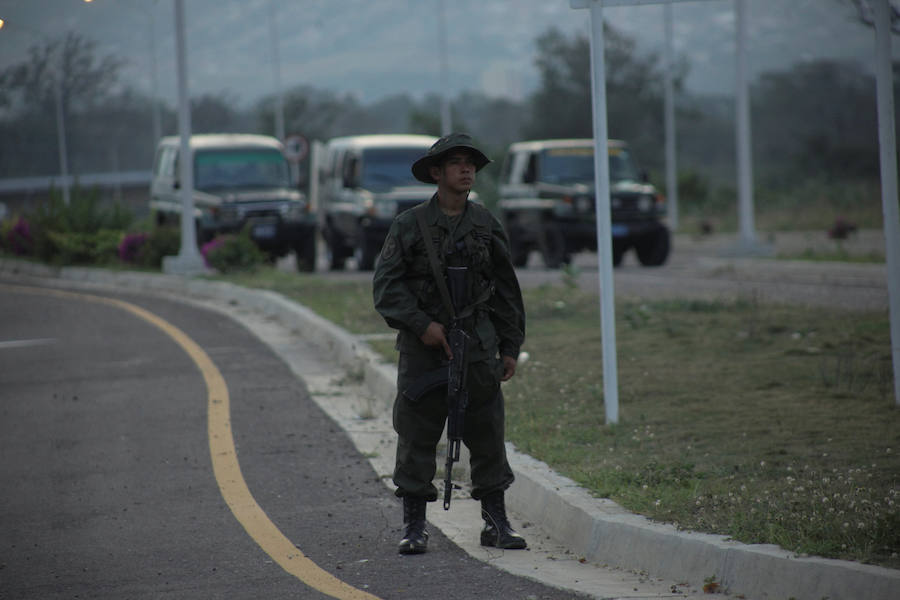 Los primeros envíos de asistencia llegan a la frontera con Colombia 