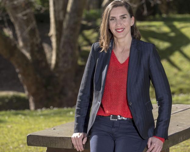 Carolina Isaacs, en el parque de Mataleñas, en Santander. :: roberto ruiz