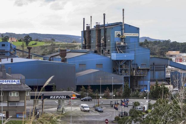 Instalaciones de Ferroatlántica, perteneciente al grupo Ferroglobe, en Boo de Guarnizo 