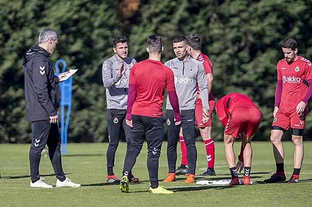 Ania realizó este miércoles pruebas y ensayos de cara al partido de Durango. 