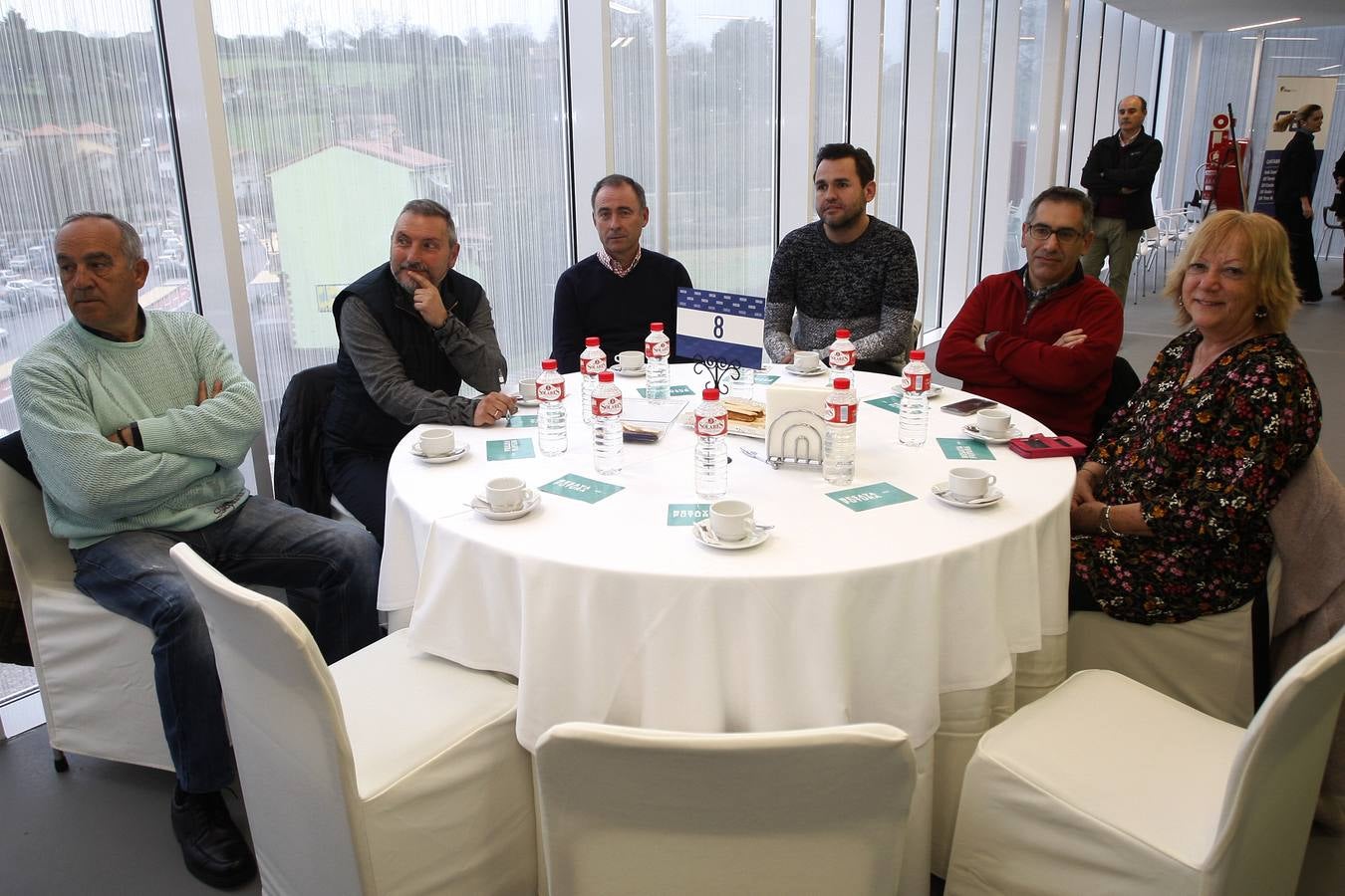 El presidente del Gobierno de Cantabria ha participado en el Encuentro Besaya Futura, celebrado en el Centro de Adultos Caligrama de Torrelavega, con una conferencia sobre 'Retos y oportunidades para la comarca'.