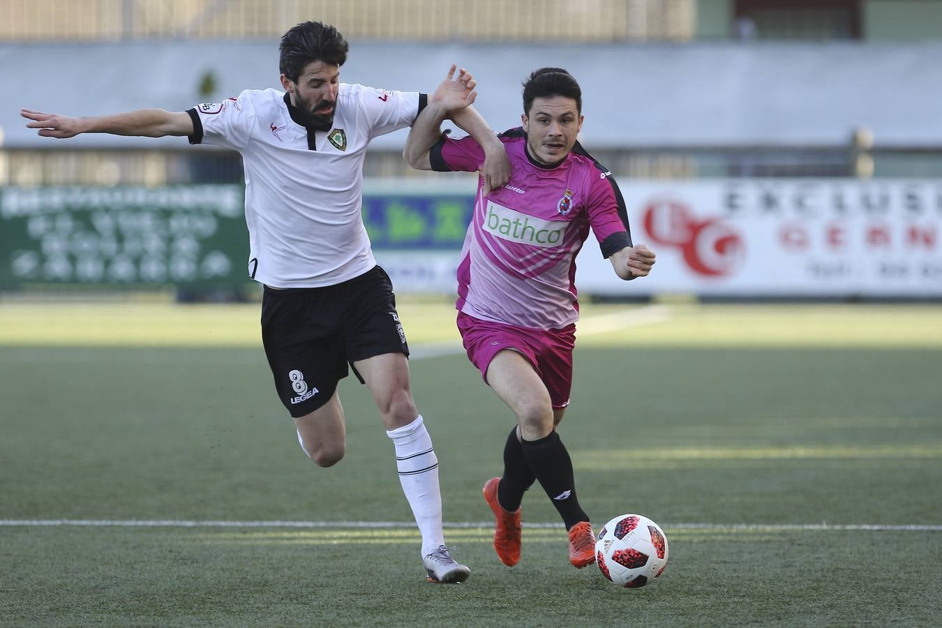 Fotos: Las mejores imágenes del partido Gernika-Gimnástica