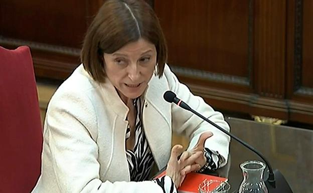 Imagen de la señal institucional del Tribunal Supremo de la expresidenta del Parlament Carme Forcadell durante su declaración. 