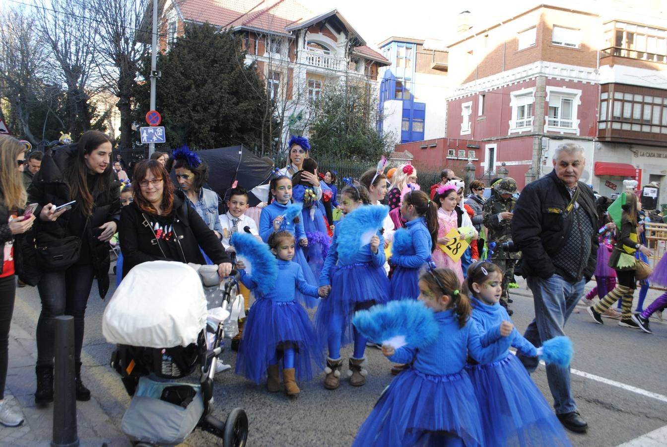 Reinosa disfrutó de un carnaval tan colortista como divertido.