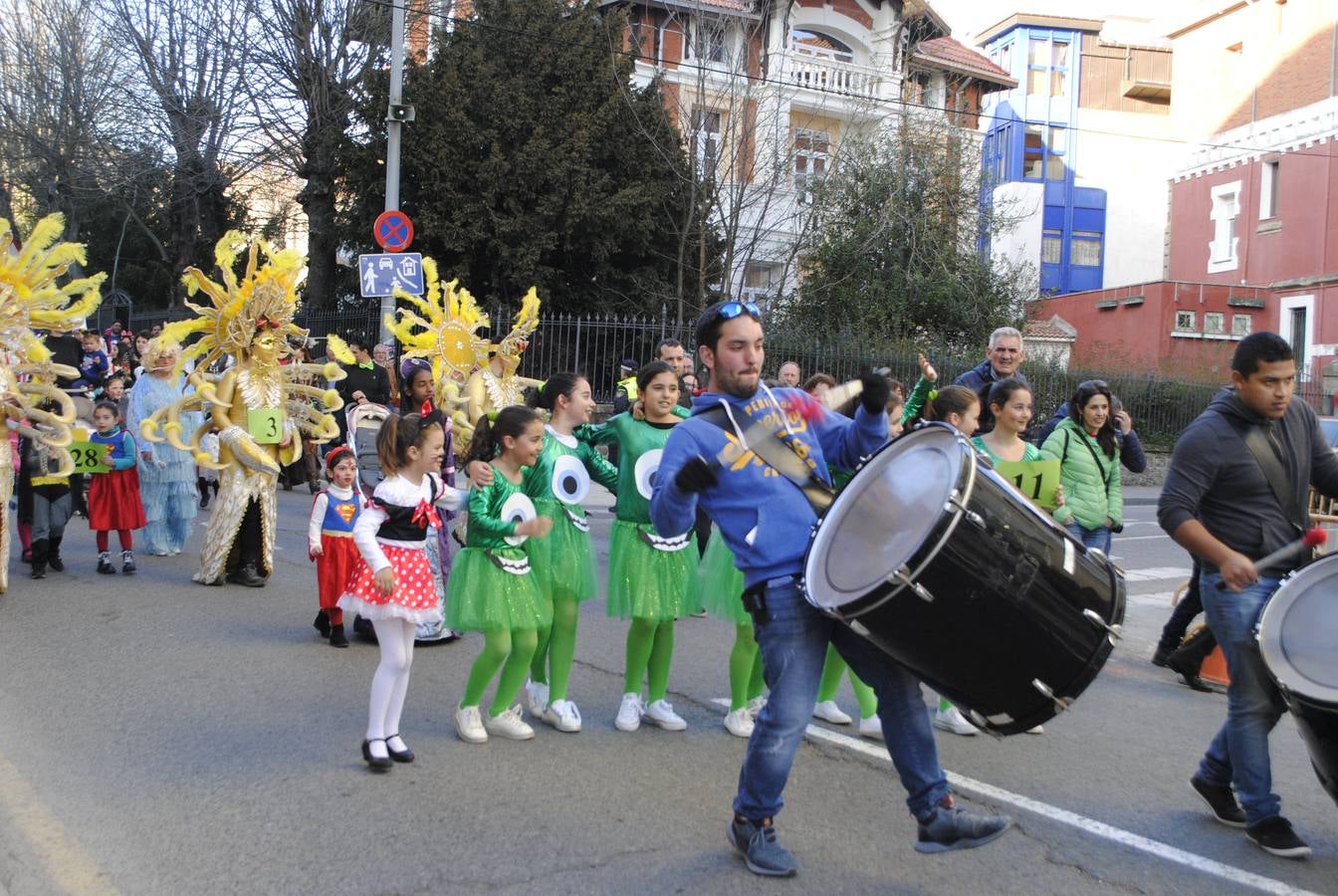 Reinosa disfrutó de un carnaval tan colortista como divertido.