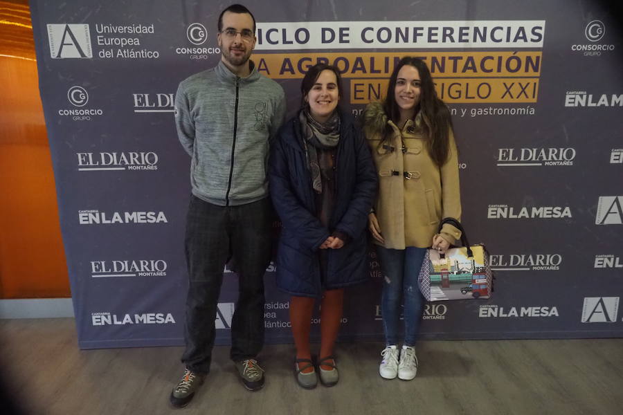 Rubén Gil, Maite Macadán y María Prados. 