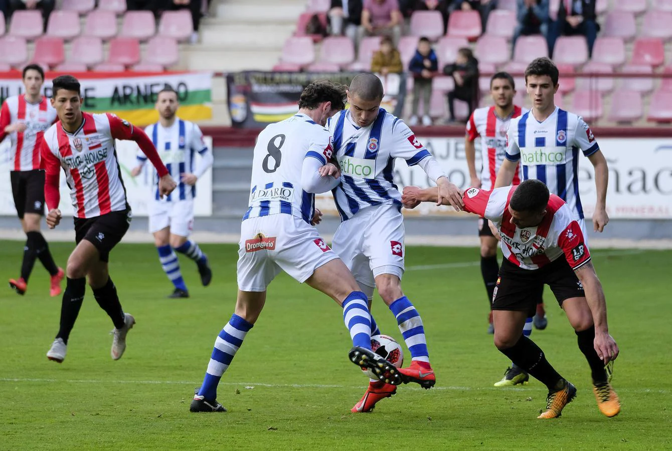 Fotos: La Gimnástica cae en Las Gaunas