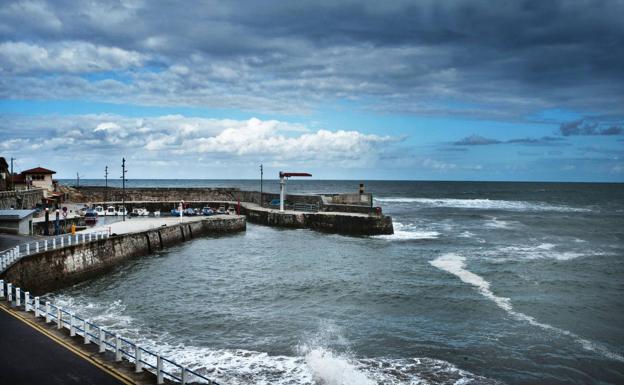 El Gobierno iniciará tras el verano el dragado del puerto de Comillas