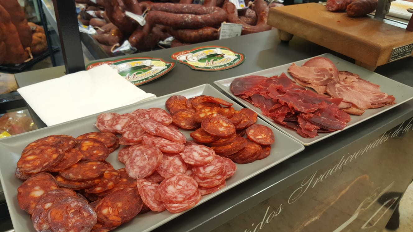 La Diputación de León presenta en Santander una campaña con 40 empresas y más de 170 referencias de productos de calidad que definen el sabor de una provincia en la que «esfuerzo, tesón y artesanía» son las claves de su calidad