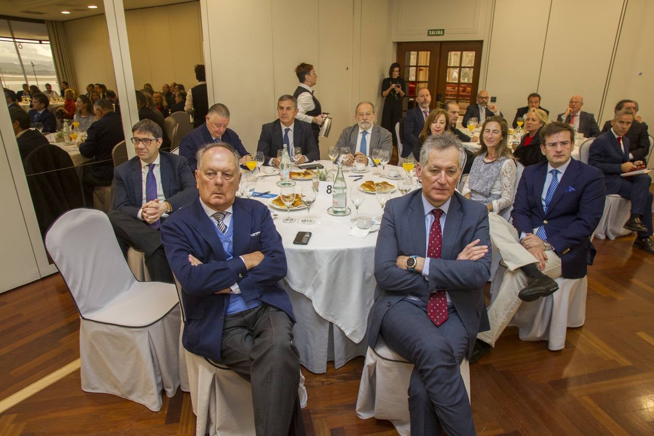 Imágenes del Foro Económico celebrado este miércoles, con la participación de Pablo Gimeno, analista y presidente de PGS