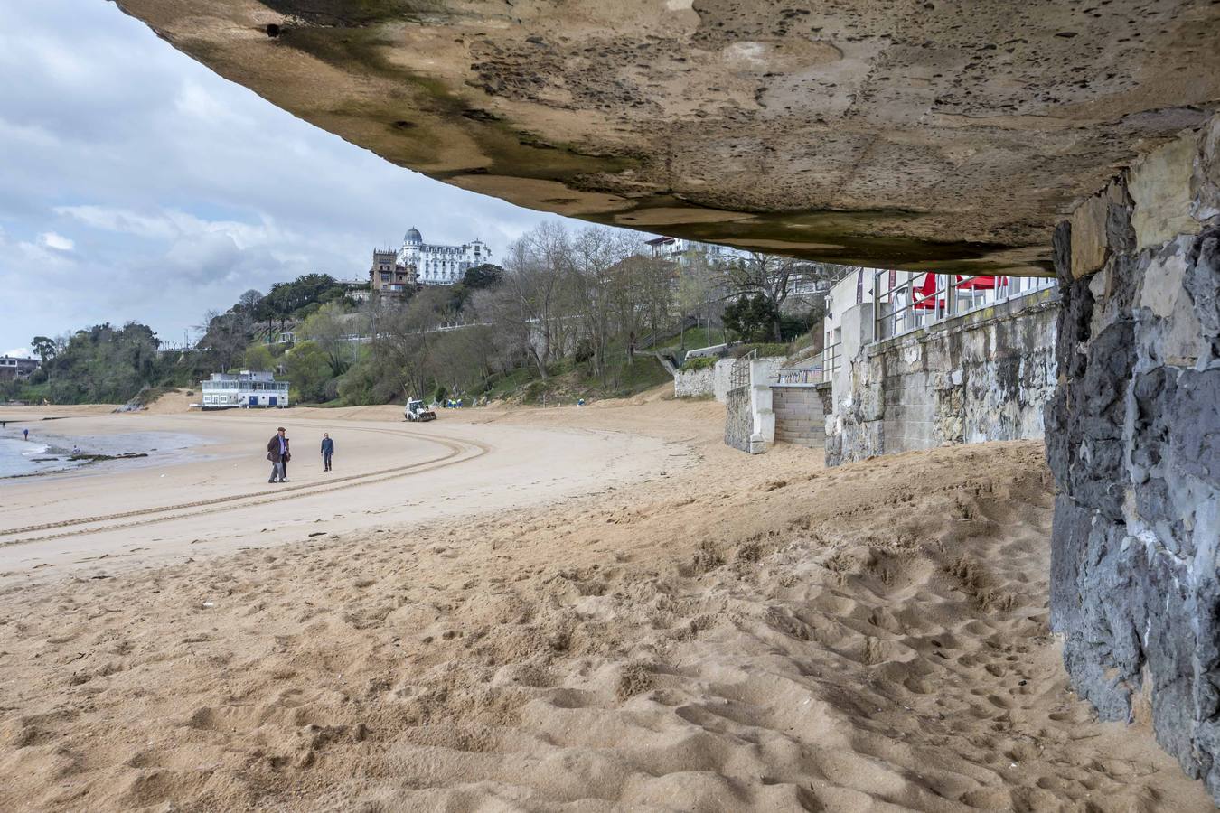 Fotos: La Playa de La Magdalena, ayer en la bajamar