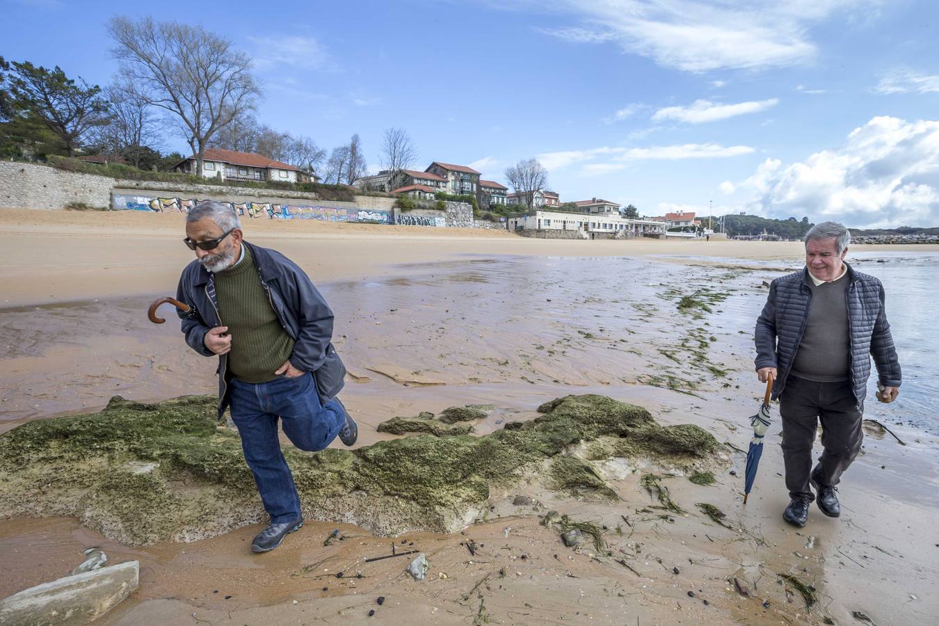 Fotos: La Playa de La Magdalena, ayer en la bajamar