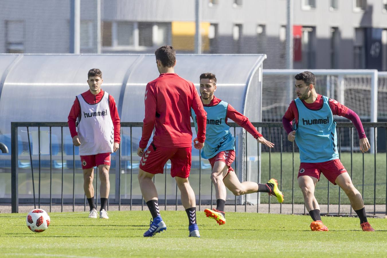 Fotos: Entrenamiento del Racing para preparar el partido ante el Real Unión