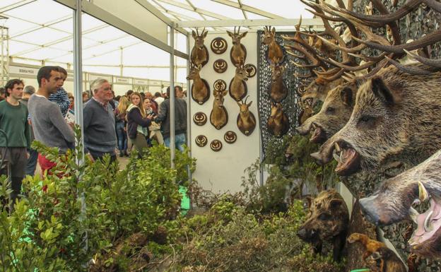 Los jóvenes cazadores, protagonistas de la Feria de la Caza, Pesca y Productos Agroalimentarios de Liébana