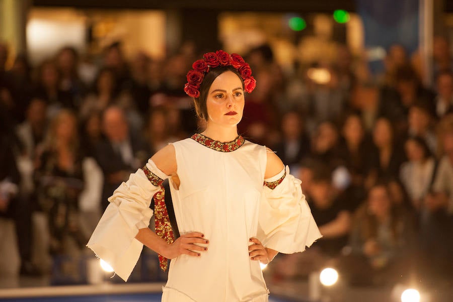 Gran éxito del 'fashion show' de los alumnos de moda de Cesine celebrado en El Corte Inglés