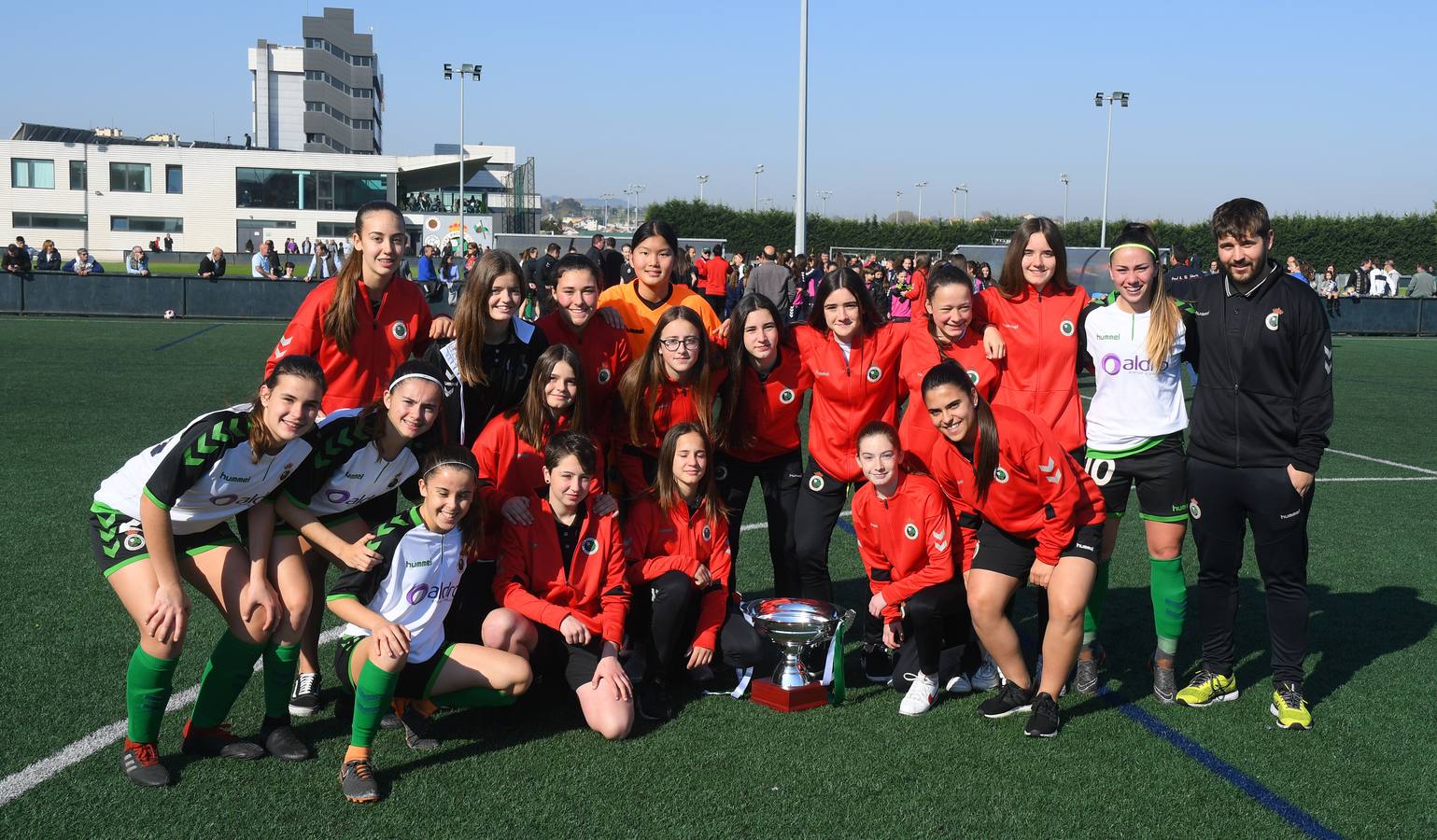 Fotos: Imágenes del partido Racing Féminas - Atlético Arousana