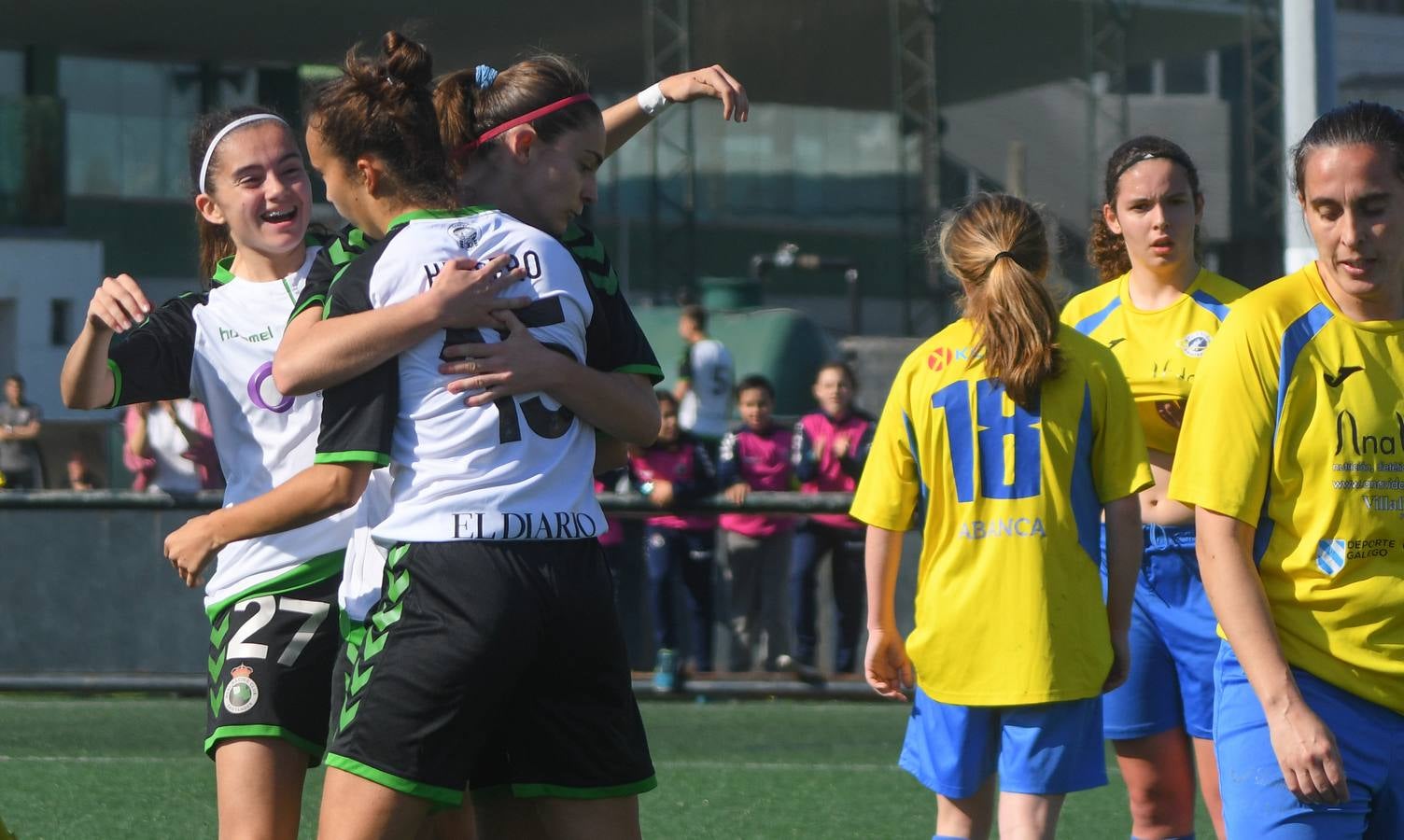 Fotos: Imágenes del partido Racing Féminas - Atlético Arousana