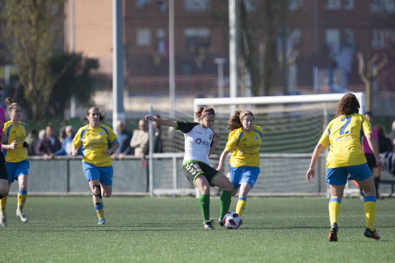 Fotos: Imágenes del partido Racing Féminas - Atlético Arousana