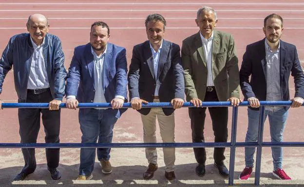 José María Mazón, Rubén Gómez, Diego Movellán, Luis Santos y Luis del Piñal.