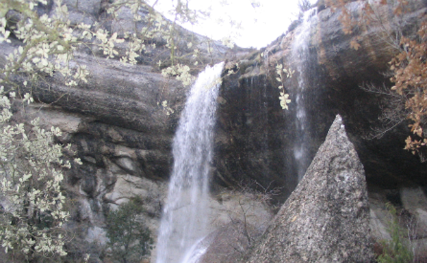 Cascada de La Mea.