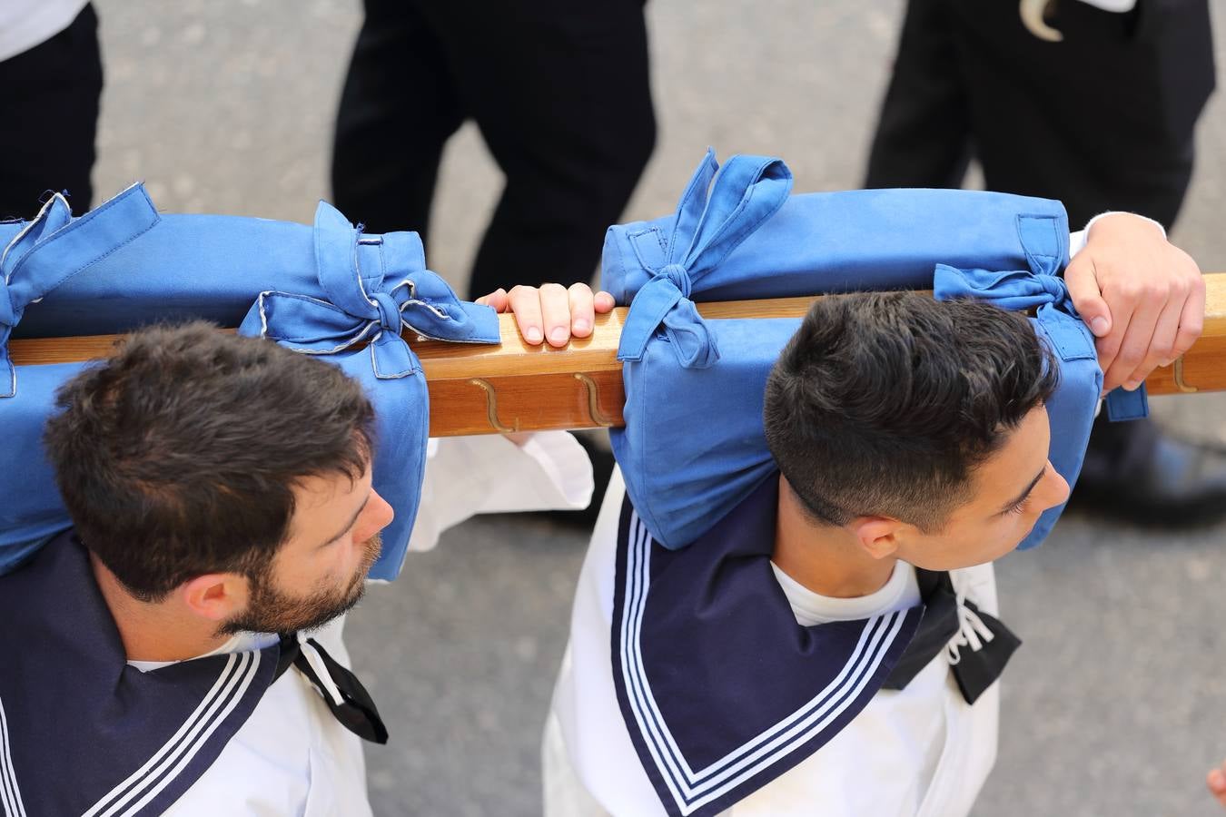 Fotos: San Vicente de la Barquera cumple con su tradición en La Folía