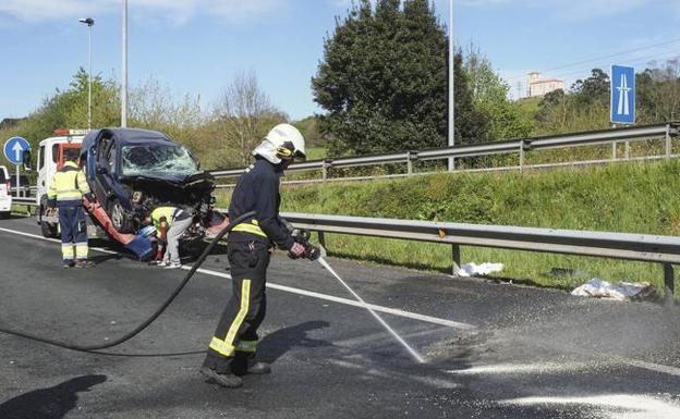 La A-8 registra una media de un conductor al mes que circula en sentido contrario