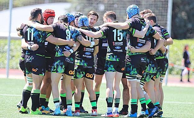 El Bathco se obliga a remontar