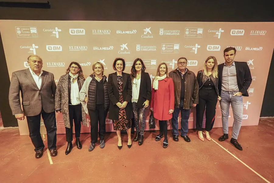 Jesús Rubio, Isabel Alvargonzález, Mª Luisa Peón, Marta Teijeiro, Olga Quintanilla, Ana Mª Benito, Vicente Polidura, Lucía Martínez y Javier García.