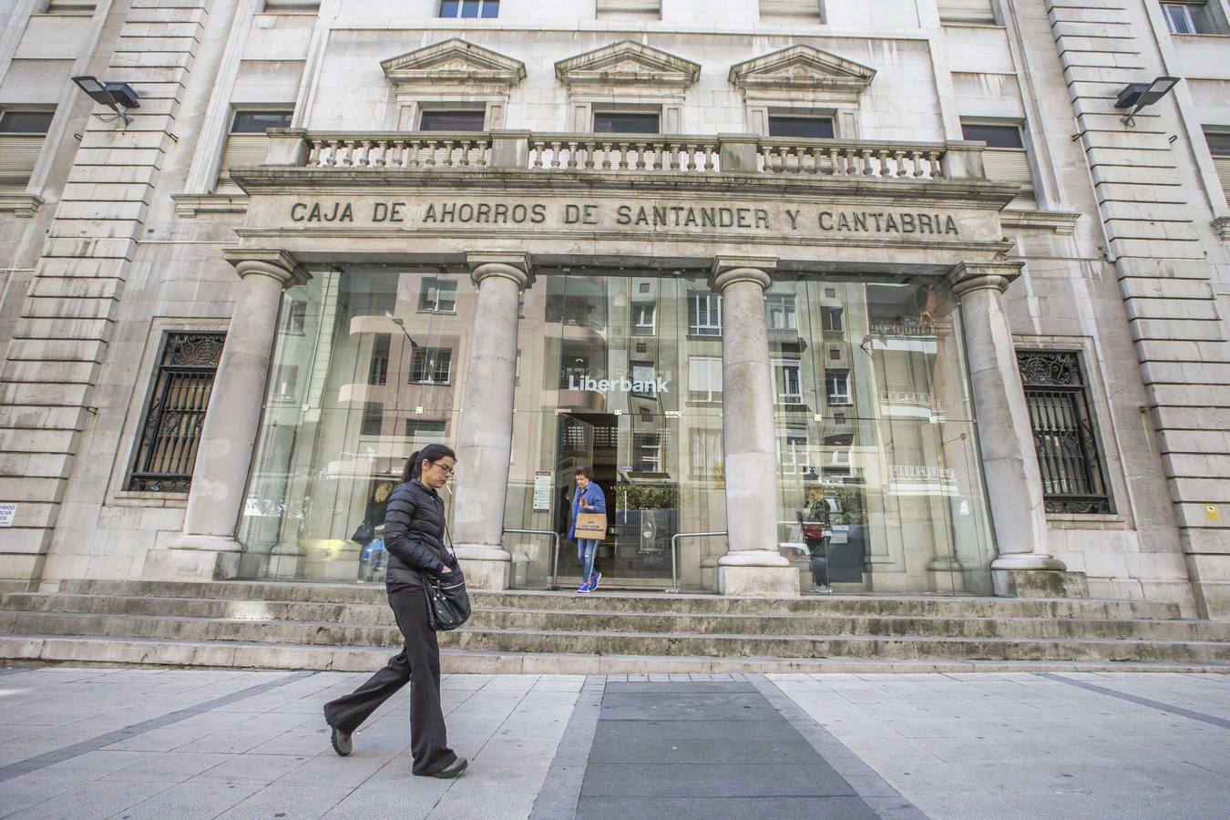 La falta de acuerdo en el reparto accionarial frustra la fusión entre Liberbank y Unicaja