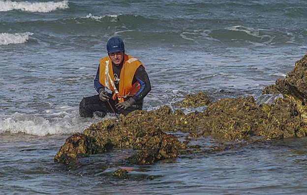 Ángel Cruz, mariscador profesional. 