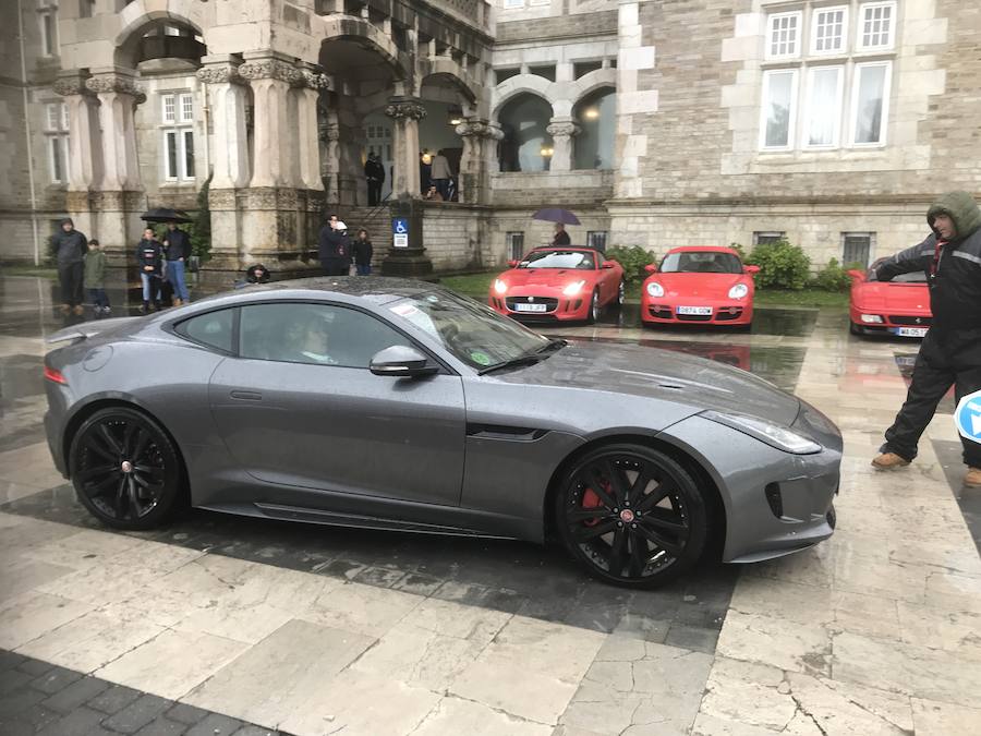 Superdeportivos Cantabria 'Ciudad de Santander' 2019 ha reunido este domingo en el Palacio de La Magdalena una treintena de coches de alta gama