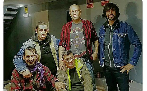 Integrantes del grupo Ojáncano.