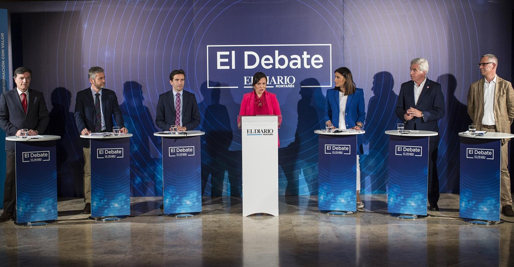 Gema Igual (PP,), Pedro Casares (PSOE), José María Fuentes-Pila (PRC), Javier Ceruti (Ciudadanos), Miguel Saro (Unidas por Santander) y Guillermo Pérez-Cossío (Vox) han participado en el debate organizado por El Diario Montañés.