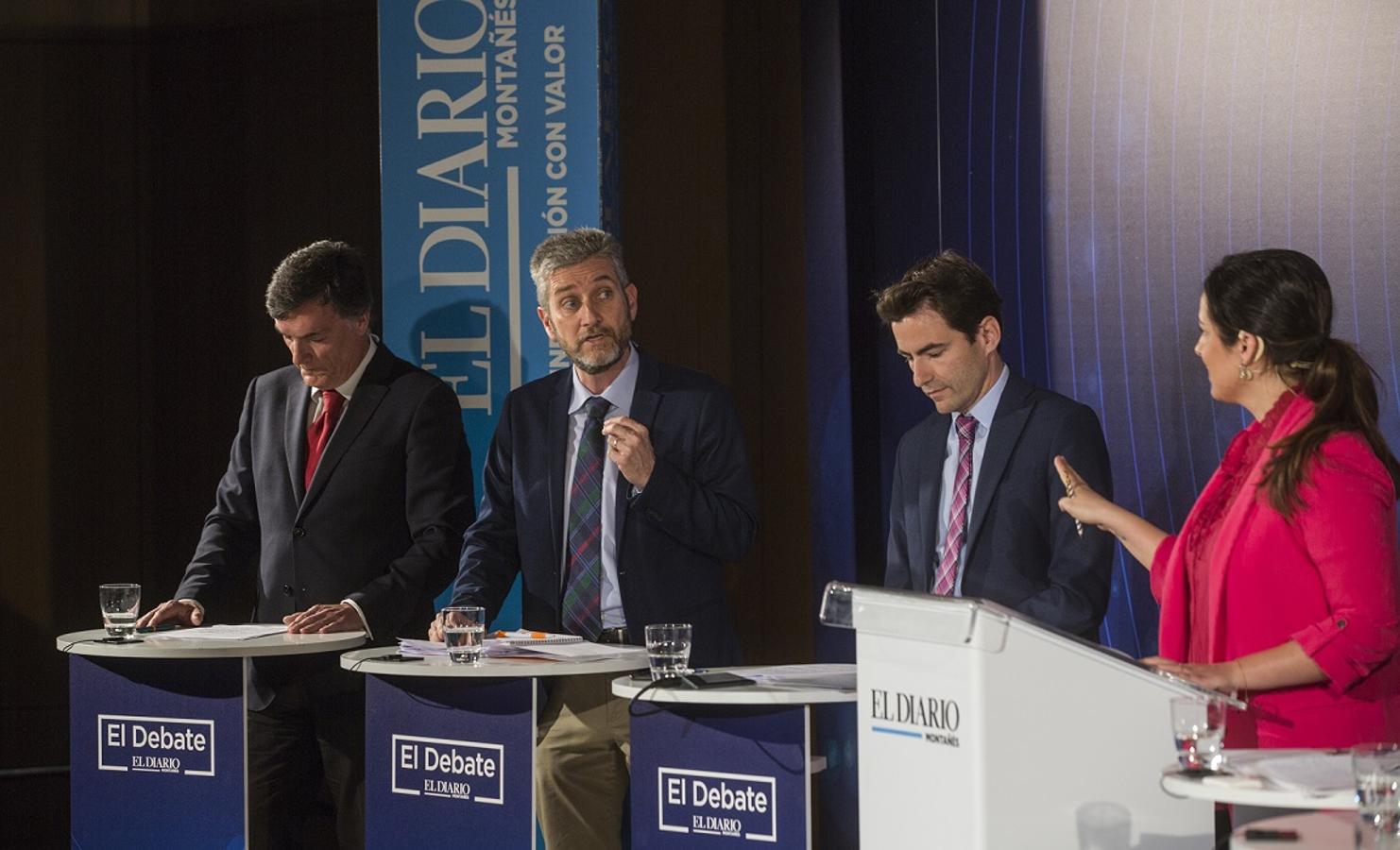 Gema Igual (PP,), Pedro Casares (PSOE), José María Fuentes-Pila (PRC), Javier Ceruti (Ciudadanos), Miguel Saro (Unidas por Santander) y Guillermo Pérez-Cossío (Vox) han participado en el debate organizado por El Diario Montañés.