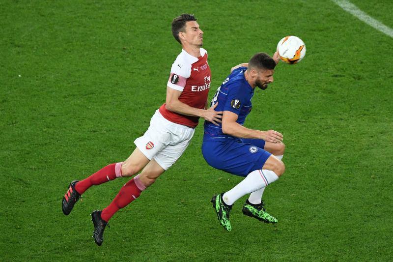 El Chelsea y el Arsenal disputaron el título de la Europa League en Bakú.