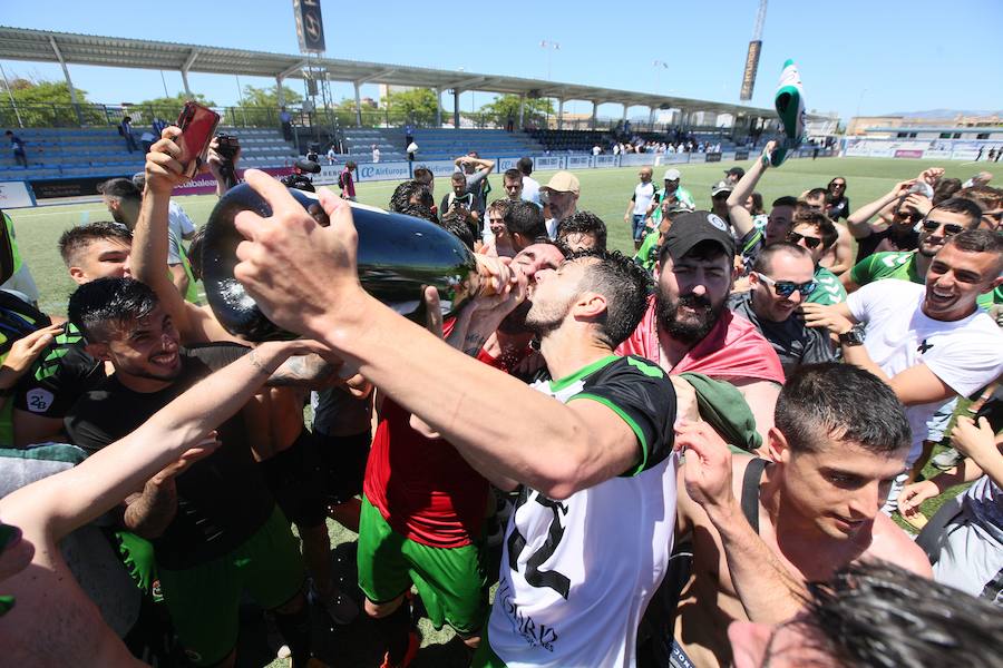 Un gol de Buñuel de penalti permitió al Racing subir de categoría tras el empate a cero de la ida