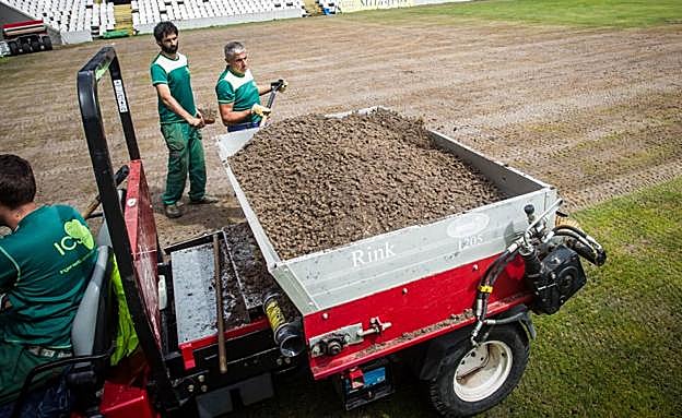 Trabajos de mejora en los campos de La Albericia.