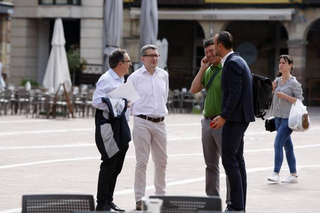 Cruz Viadero, Pérez Noriega, Bustillo y López Estrada. 