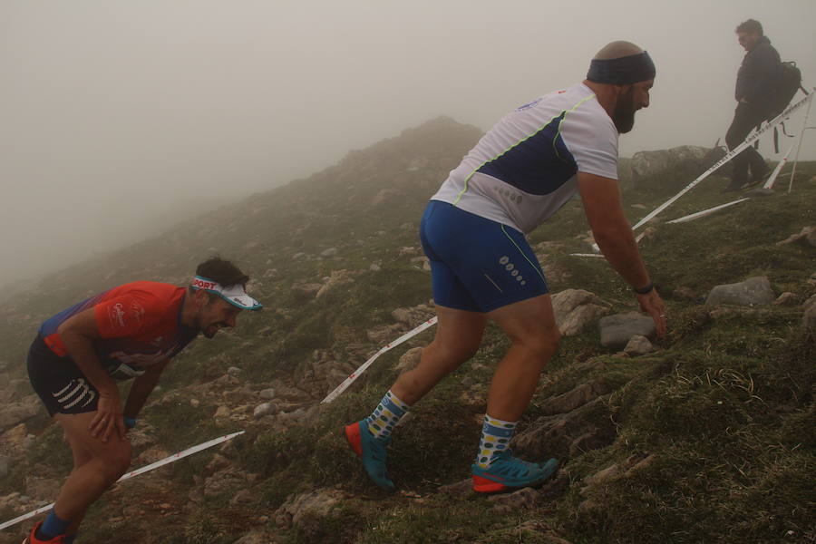 Imágenes deñ décimo aniversario de esta prueba que se ha convertido en todo un referente para los amantes de las carreras de montaña