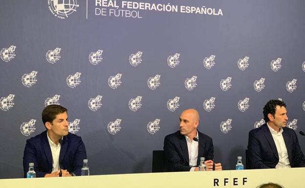 Robert Moreno, Luis Rubiales y José Francisoc Molina. 