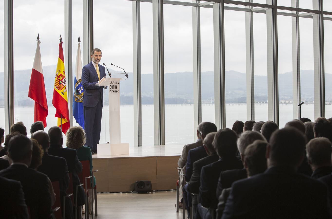 Intervención del Rey de España, Felipe de Borbón, durante el acto de inauguración del Centro Botín.