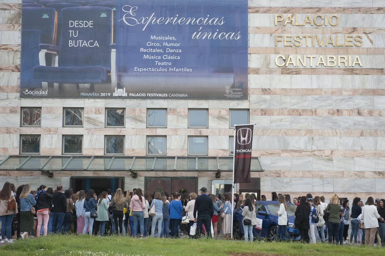 Fotos: Históricas oposiciones docentes en Cantabria