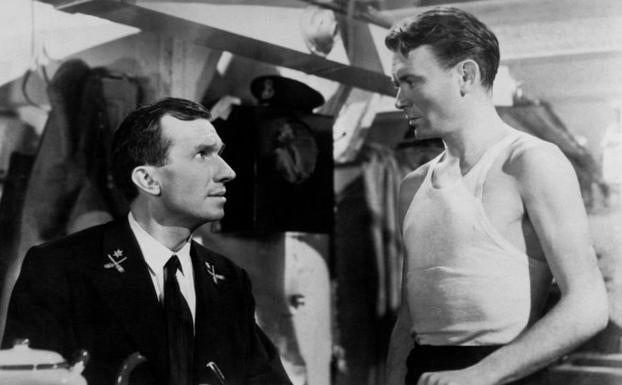 Bernard Miles y John Mills en 'Sangre. sudor y lágrimas'.