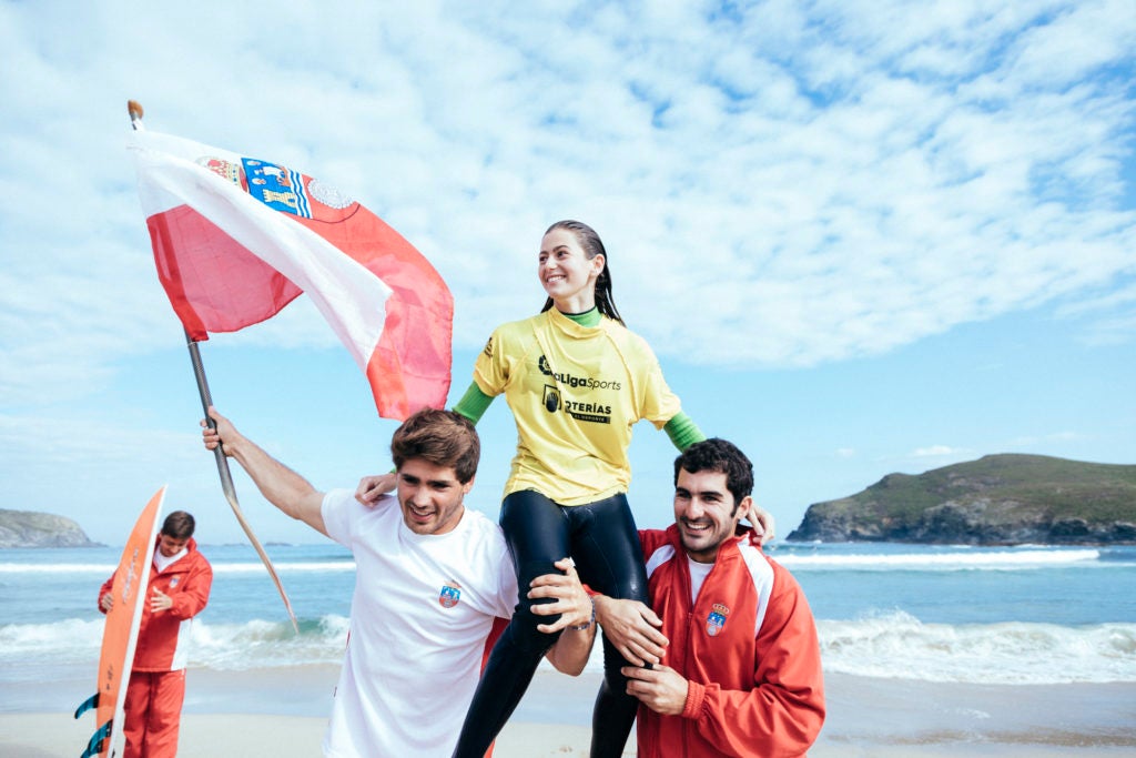Imagen secundaria 1 - Algunos de los triunfadores de Cantabria: Arriba, Fekru Jiménez. Abajo, Ibone Gómez y Rubén de la Fuente.