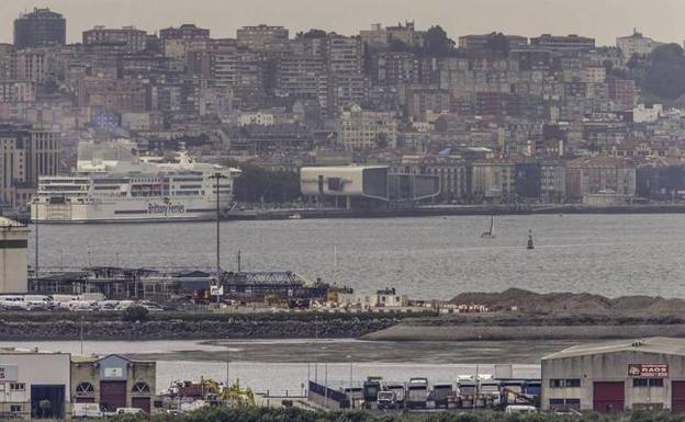 Trabajos para la construcción del Muelle 9 de Raos, sin actividad en una imagen de archivo. 